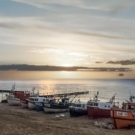 Feriehus In With Kitchen Jarosławiec